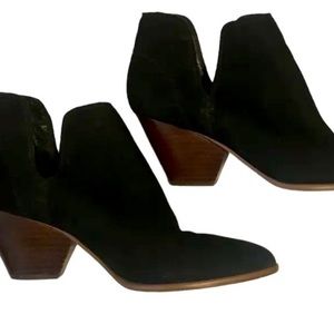 Frye Reina cut out leather bootie